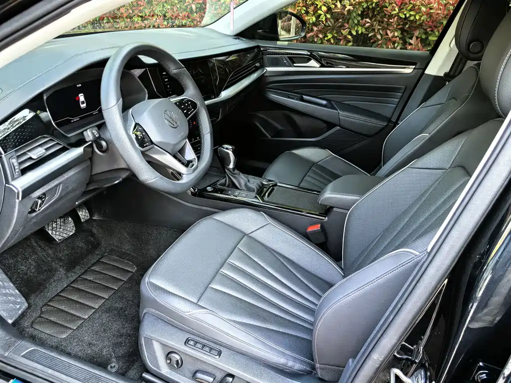 Volkswagen Passat — фото 4