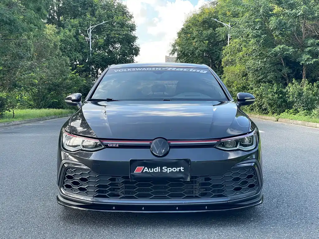 Volkswagen Golf GTI — фото 3