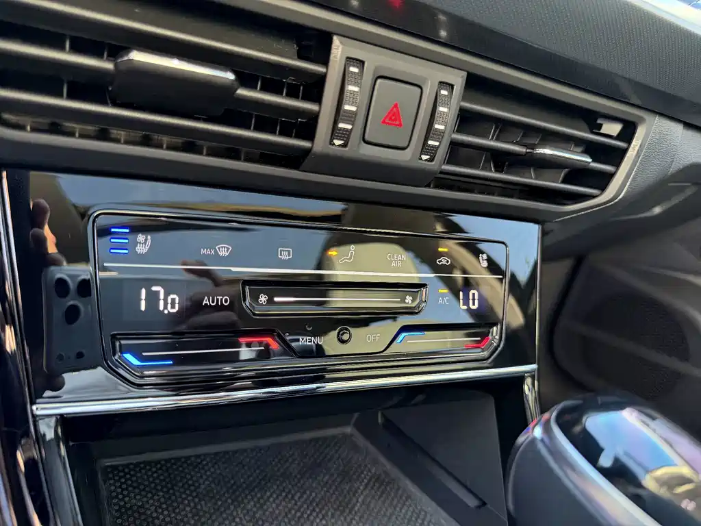 Volkswagen Passat — фото 6