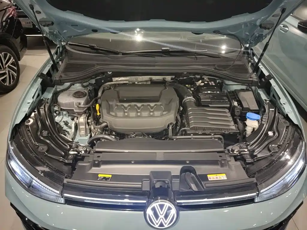 Volkswagen Passat — фото 20