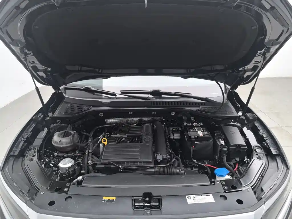Volkswagen Passat — фото 6