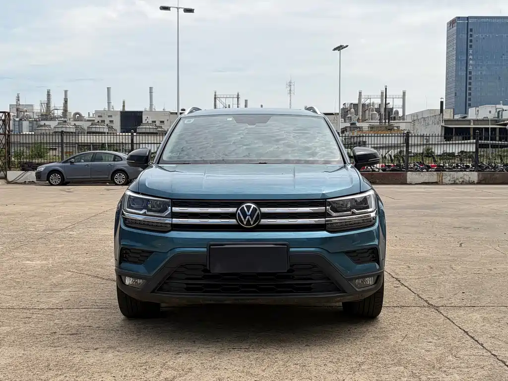 Volkswagen Tharu — фото 2