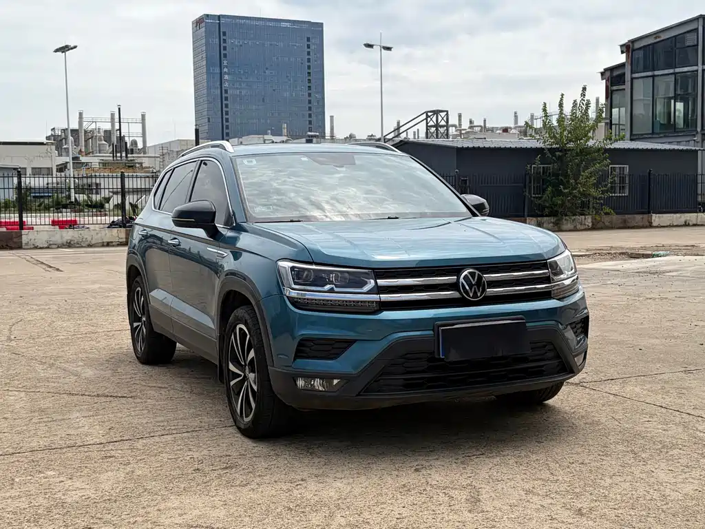 Volkswagen Tharu — фото 3