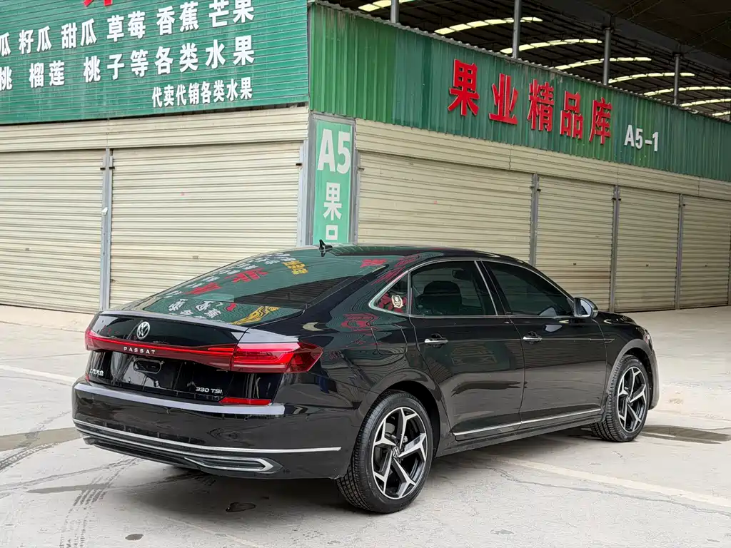 Volkswagen Passat — фото 4