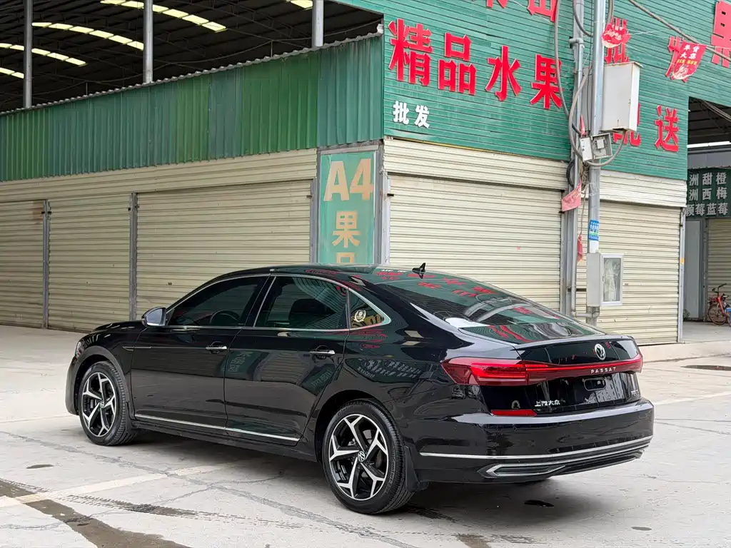Volkswagen Passat — фото 6