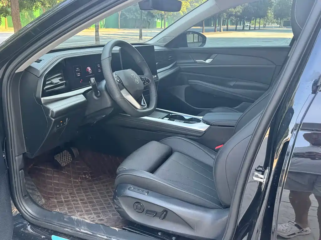 Volkswagen Passat — фото 4