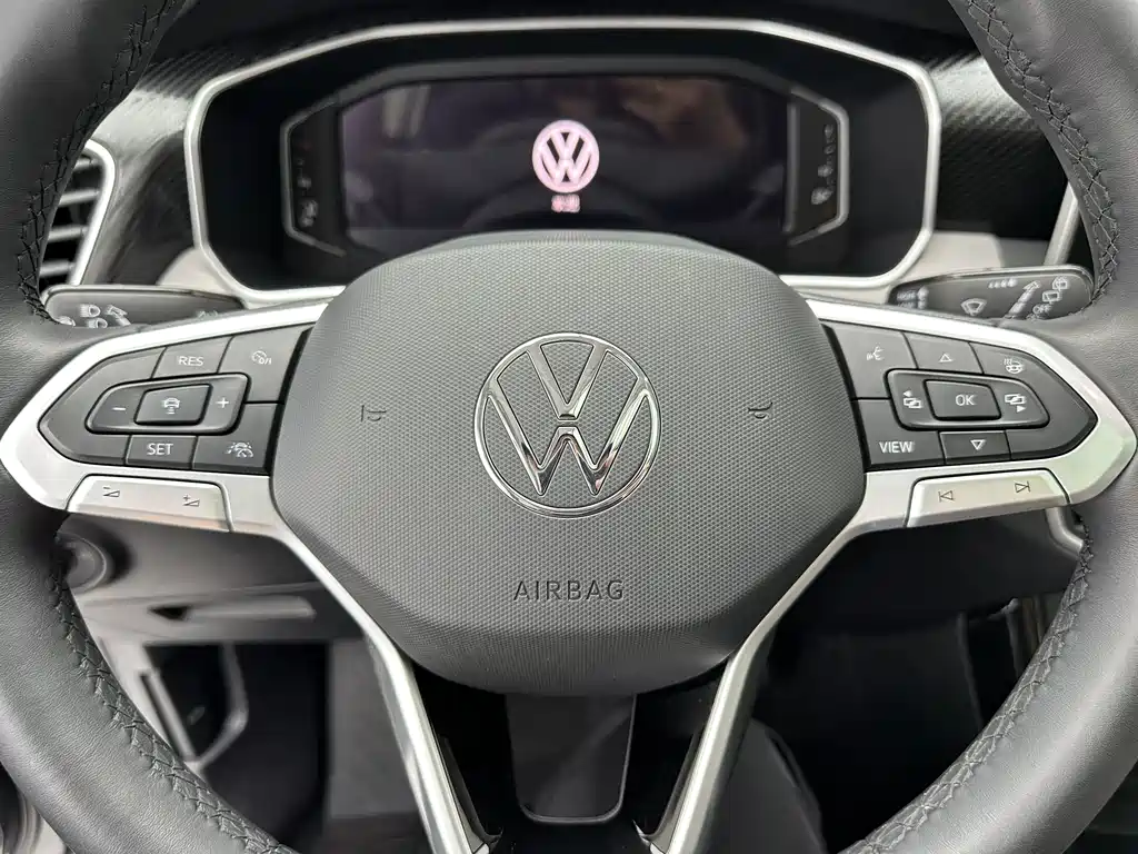 Volkswagen Tayron — фото 14