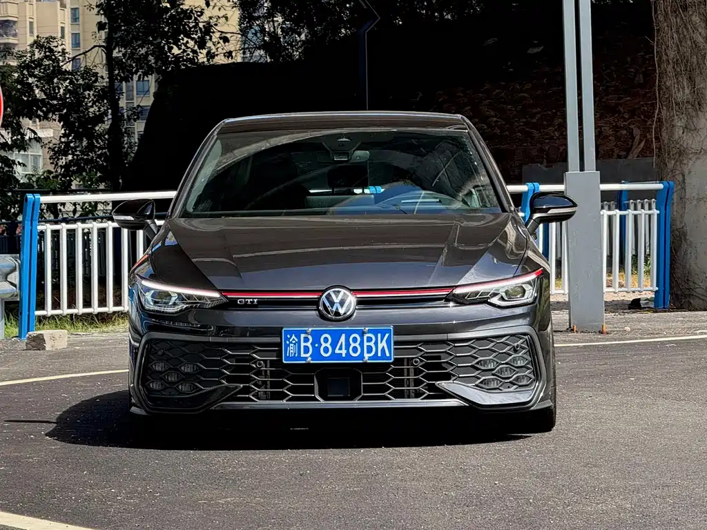 Volkswagen Golf GTI — фото 2