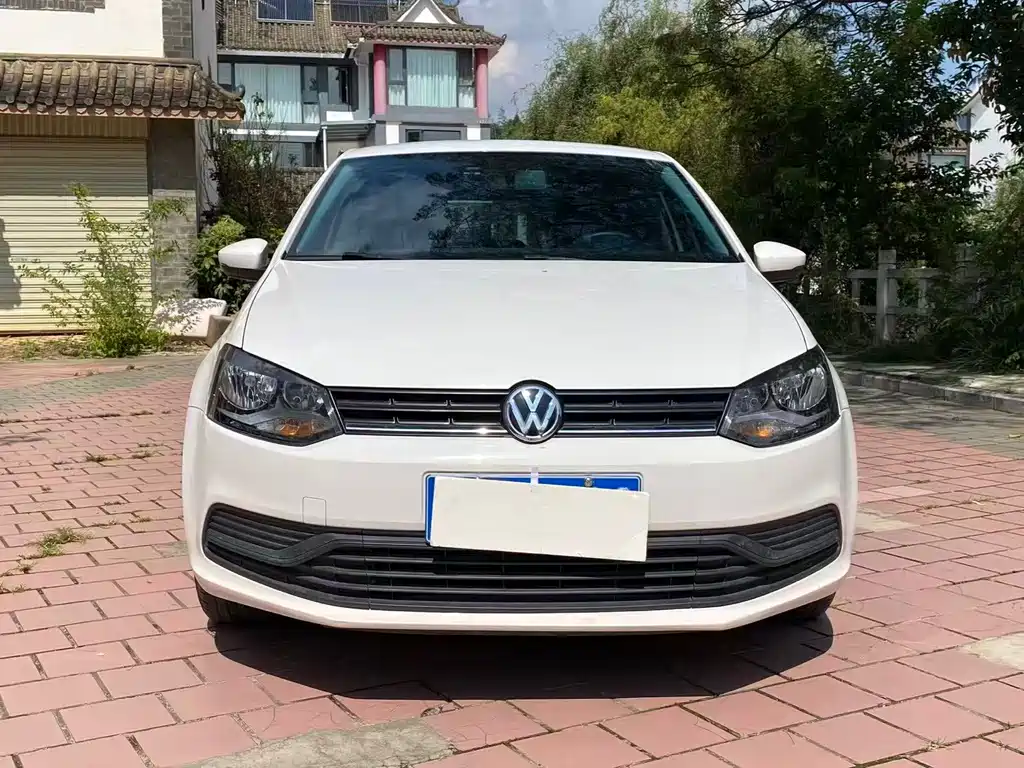 Volkswagen Polo — фото 2