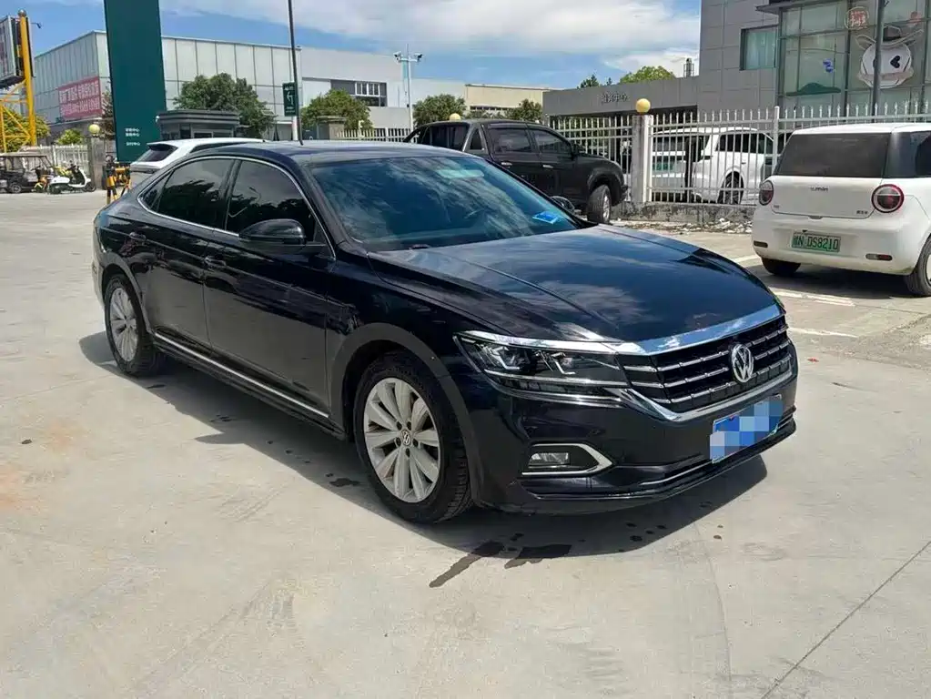 Volkswagen Passat — фото 3