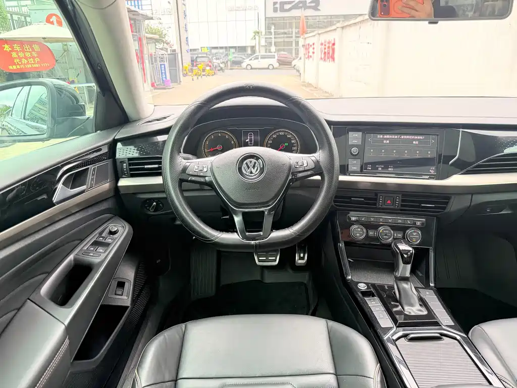 Volkswagen Passat — фото 7