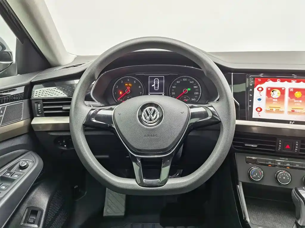 Volkswagen Passat — фото 11