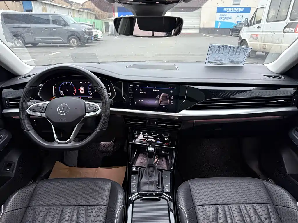 Volkswagen Passat — фото 7