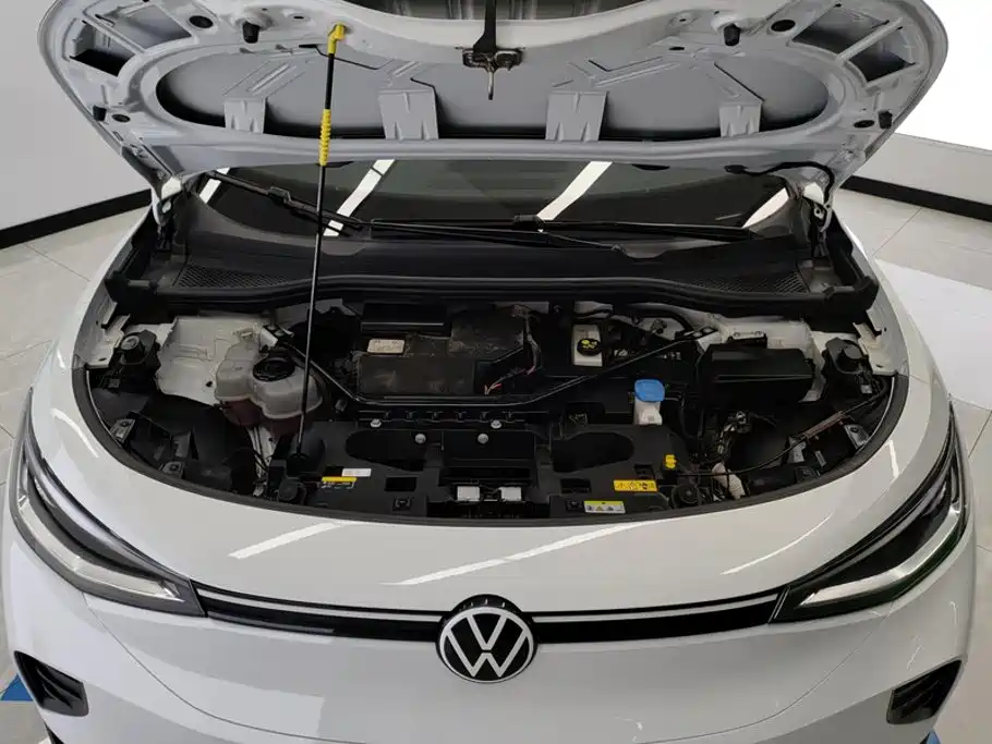 Volkswagen ID.4 Crozz — фото 10