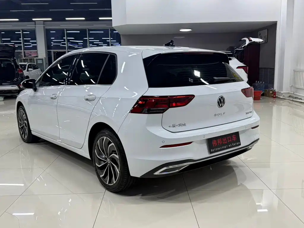 Volkswagen Golf — фото 4