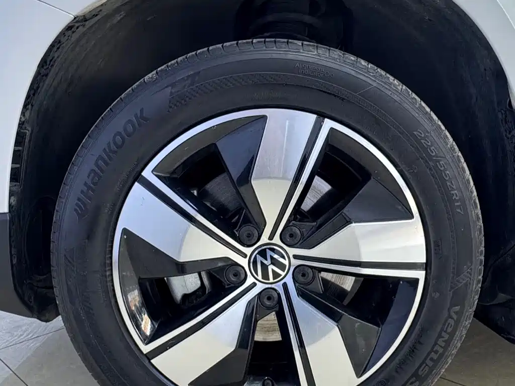 Volkswagen Tharu — фото 24