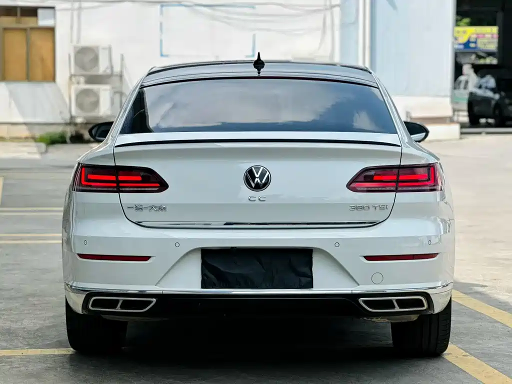 Volkswagen CC — фото 5