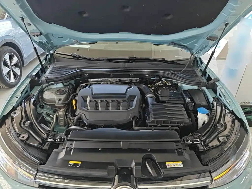 Volkswagen Passat — фото 20