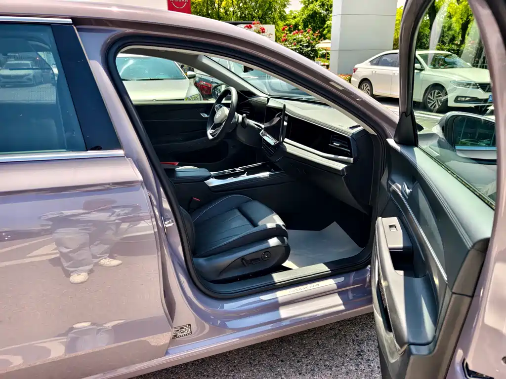 Volkswagen Passat — фото 2