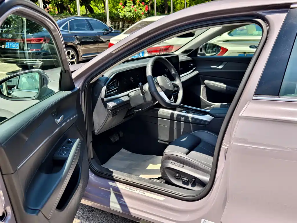 Volkswagen Passat — фото 5