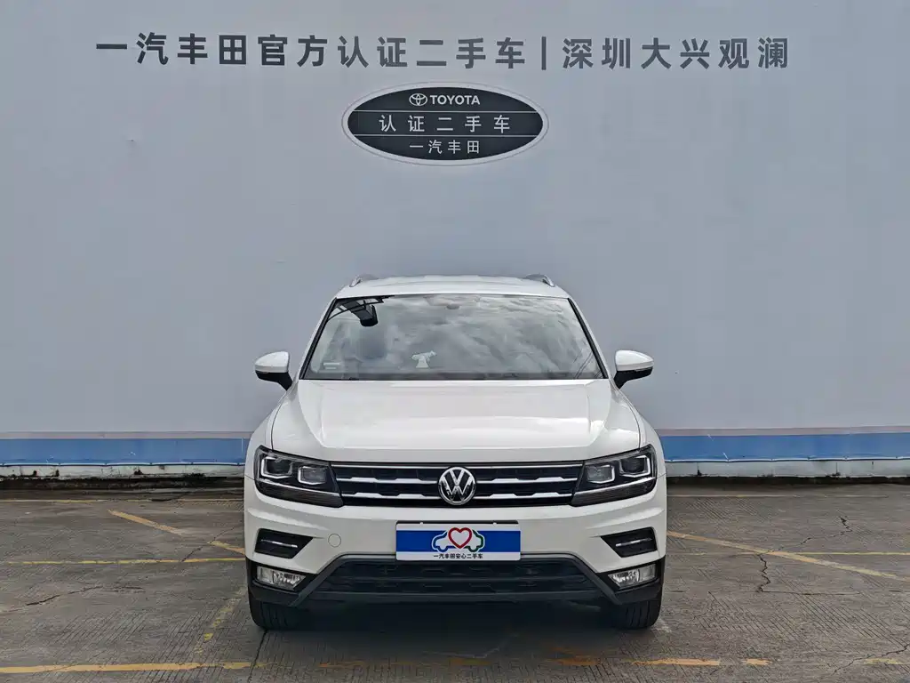 Volkswagen Tiguan L — фото 2