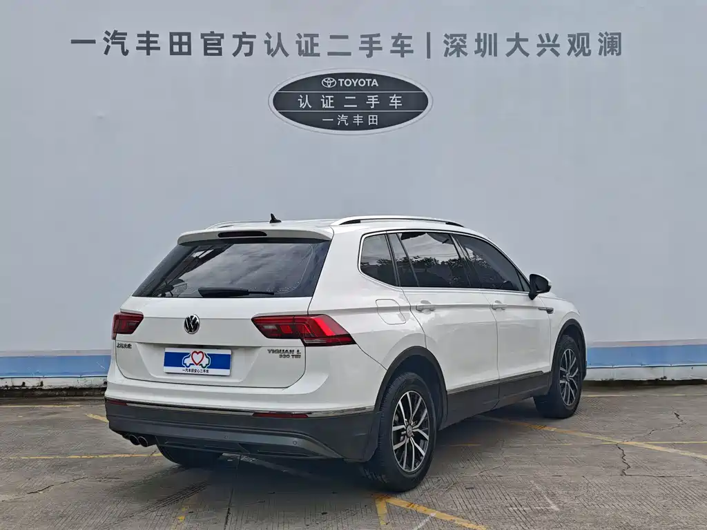 Volkswagen Tiguan L — фото 5