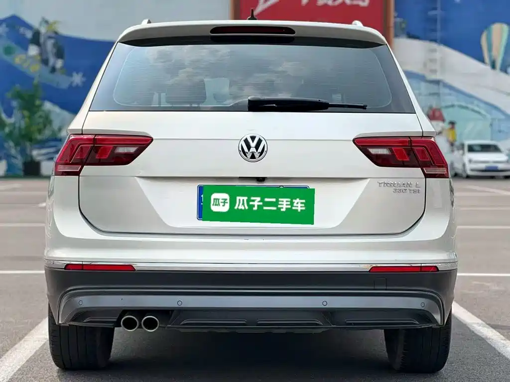 Volkswagen Tiguan L — фото 6