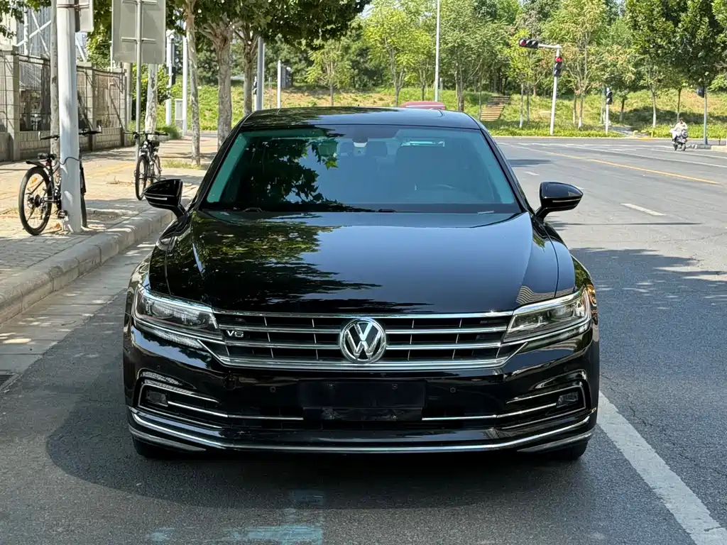 Volkswagen Phideon — фото 2