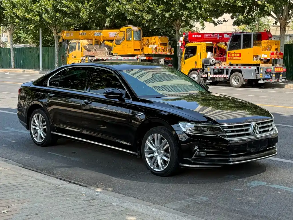 Volkswagen Phideon — фото 3