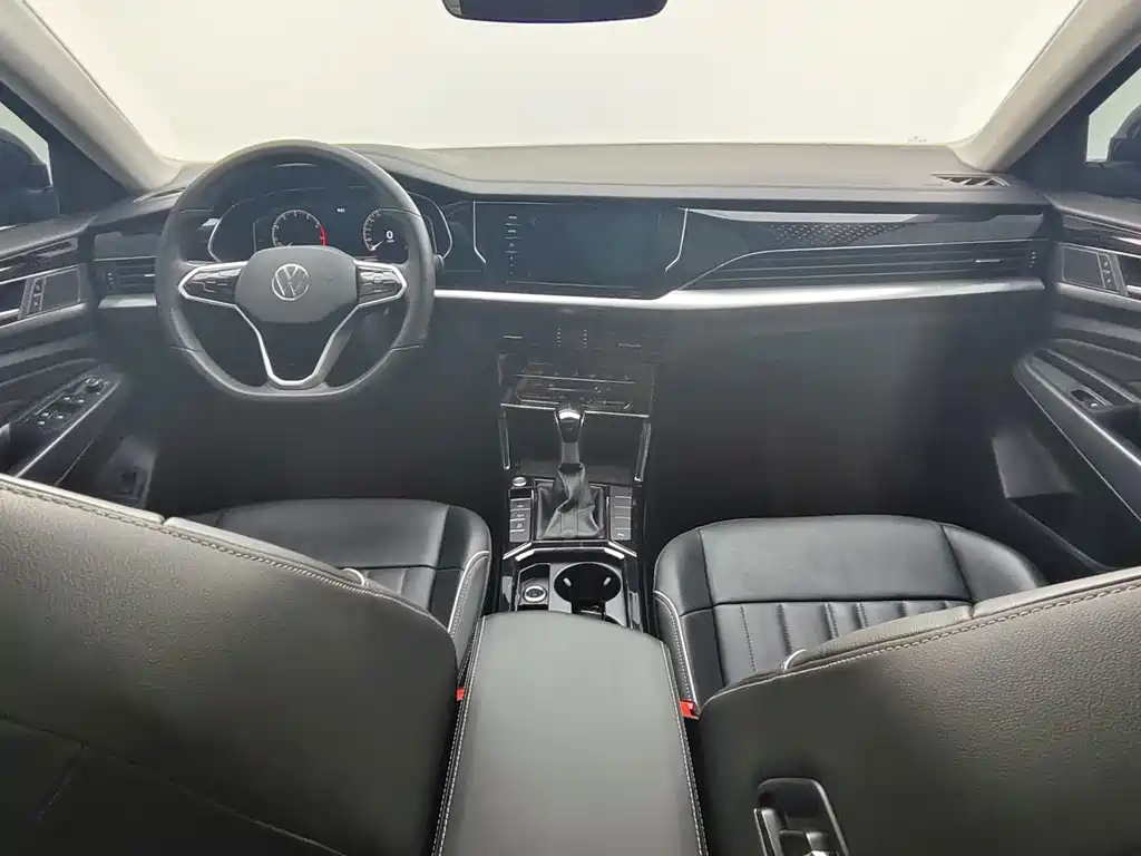Volkswagen Passat — фото 6