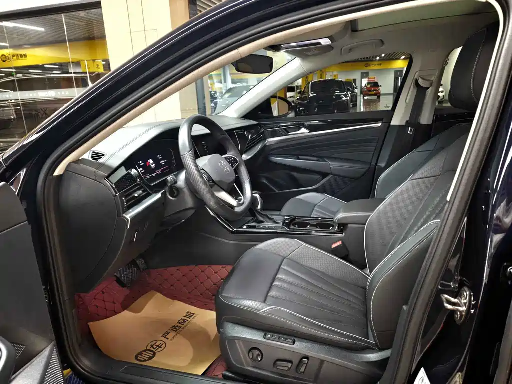 Volkswagen Passat — фото 8