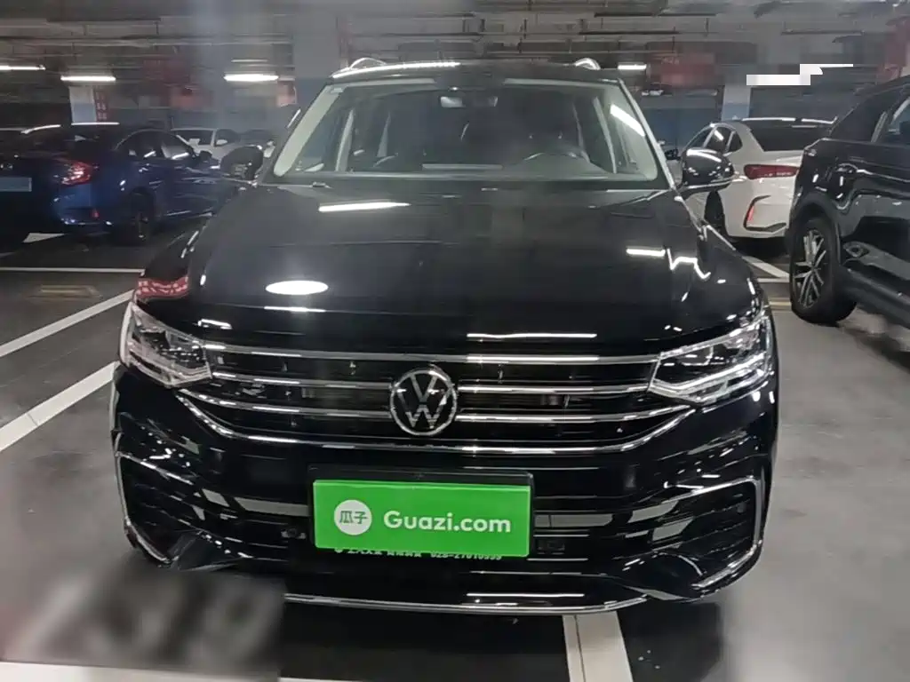 Volkswagen Tiguan L — фото 3