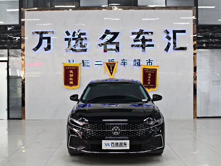 Volkswagen Passat — фото 2