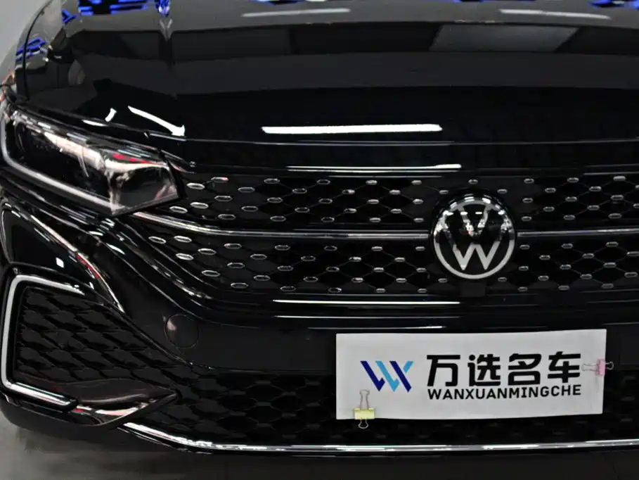 Volkswagen Passat — фото 3