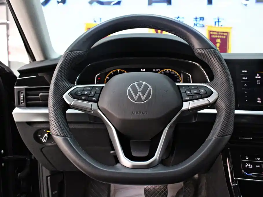 Volkswagen Passat — фото 5