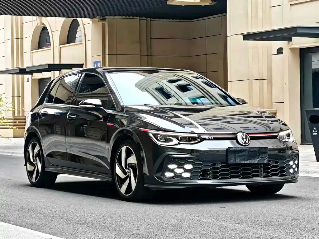 Volkswagen Golf GTI — фото 2