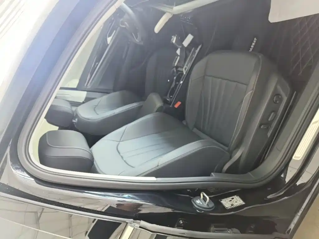 Volkswagen Passat — фото 25
