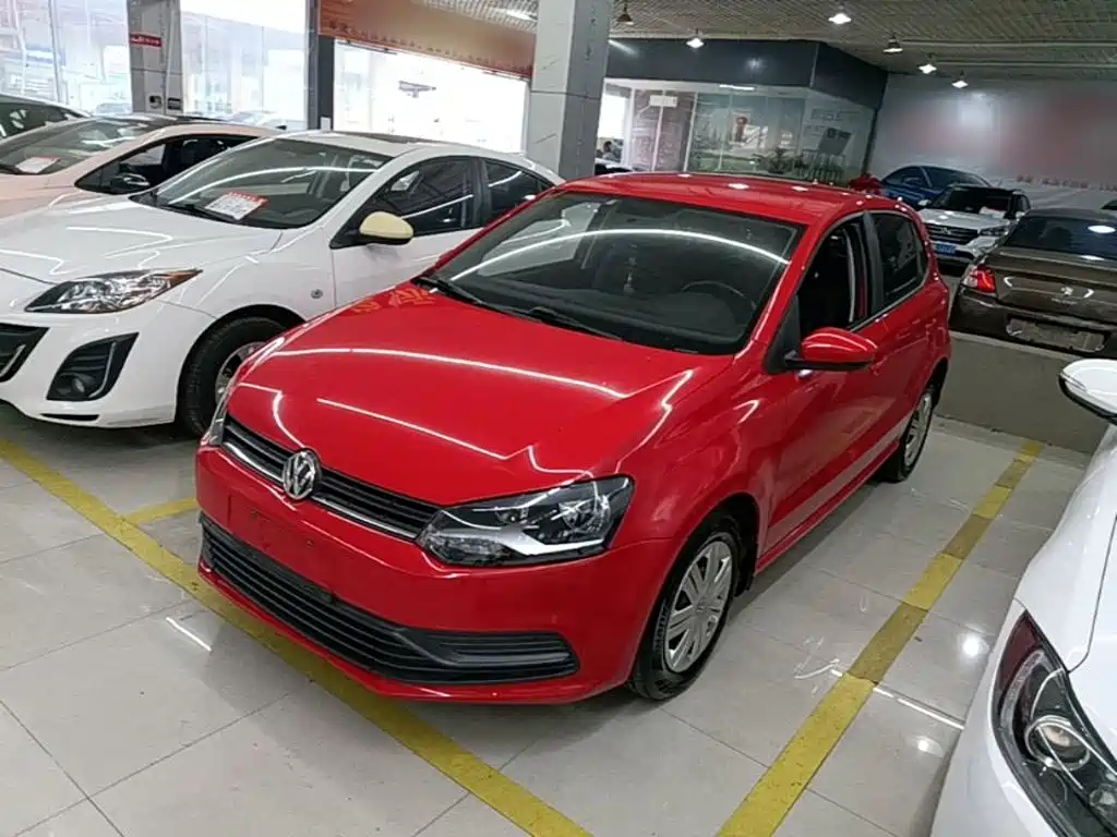 Volkswagen Polo — фото 2