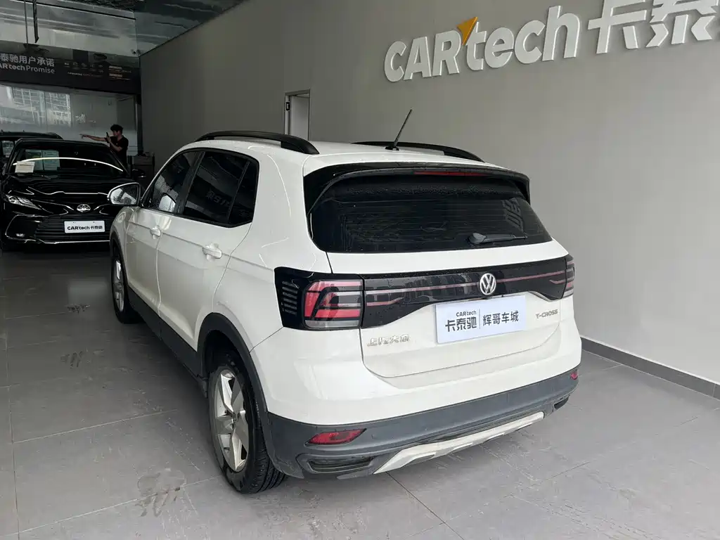 Volkswagen T-Cross — фото 9