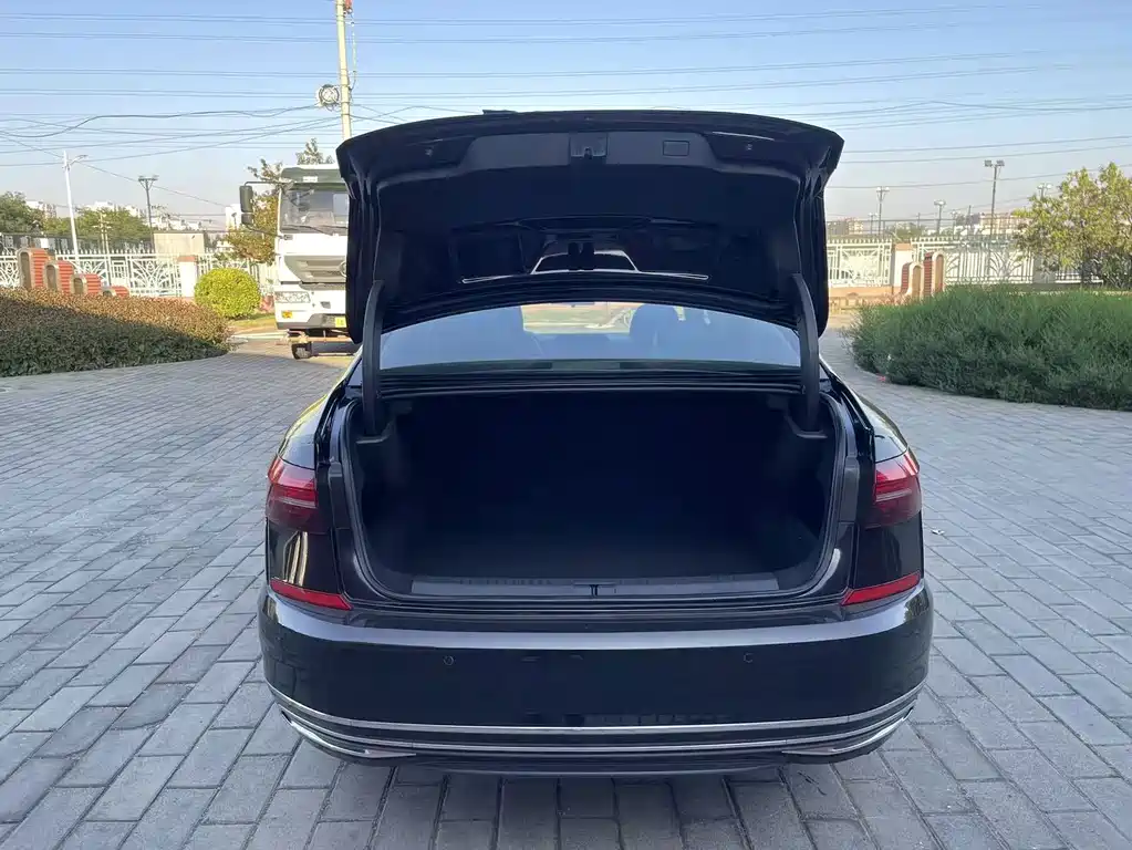 Volkswagen Passat — фото 9