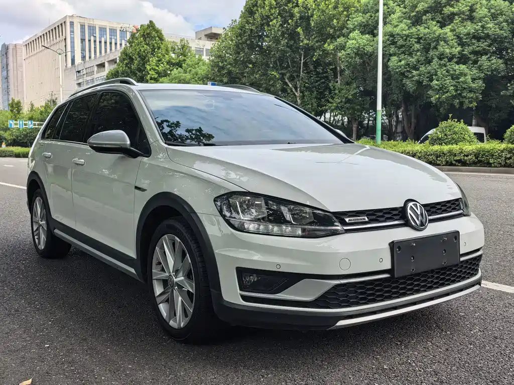 Volkswagen Golf (Import) — фото 3