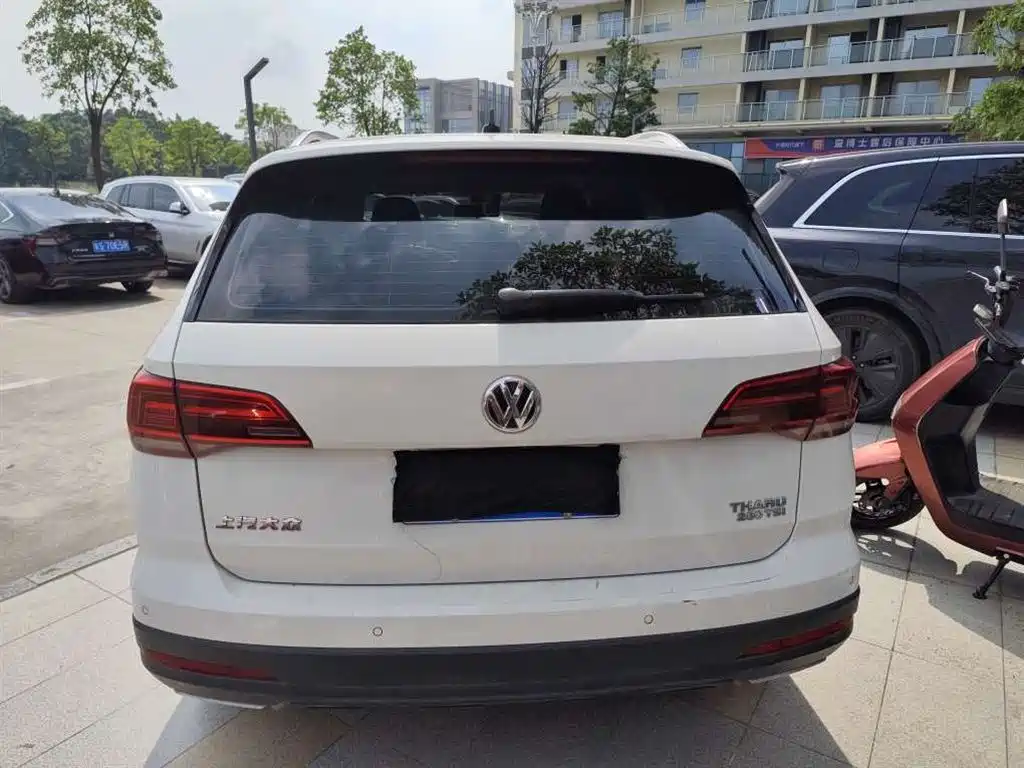 Volkswagen Tharu — фото 7