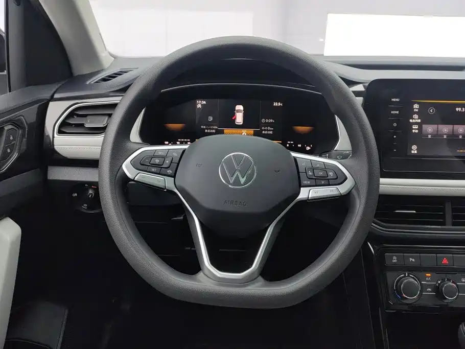 Volkswagen Tharu — фото 15