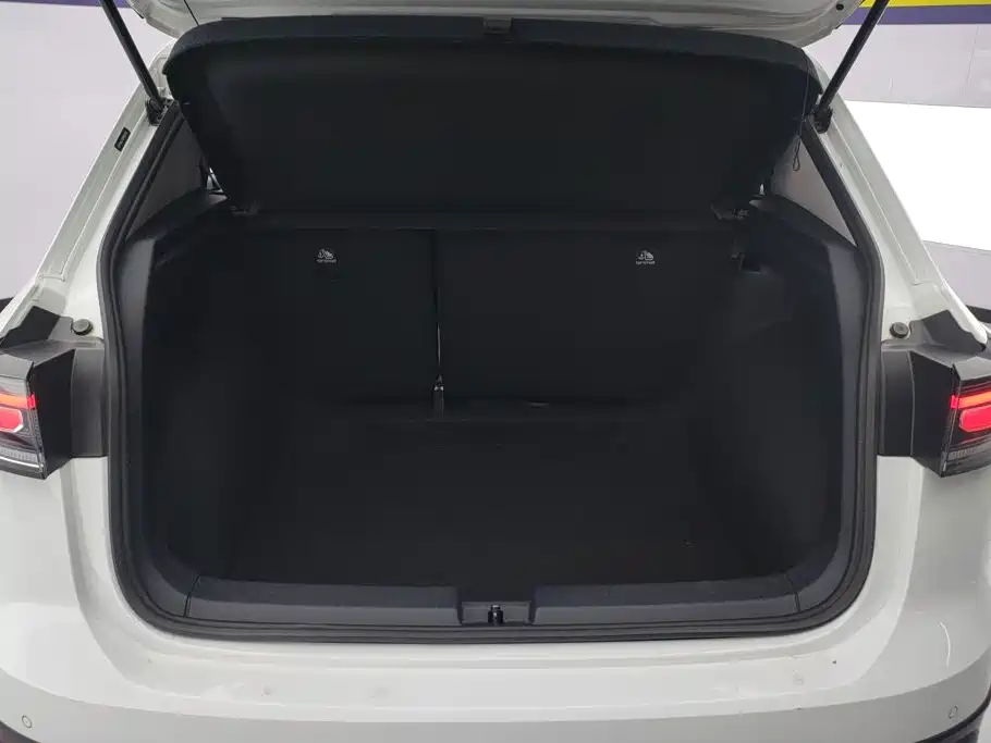 Volkswagen Tharu — фото 4