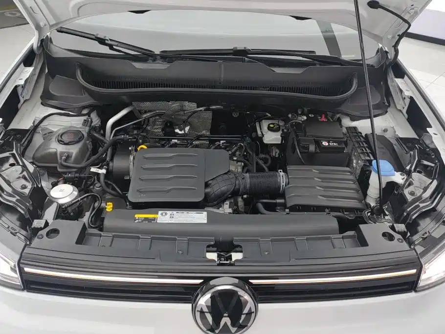 Volkswagen Tharu — фото 10