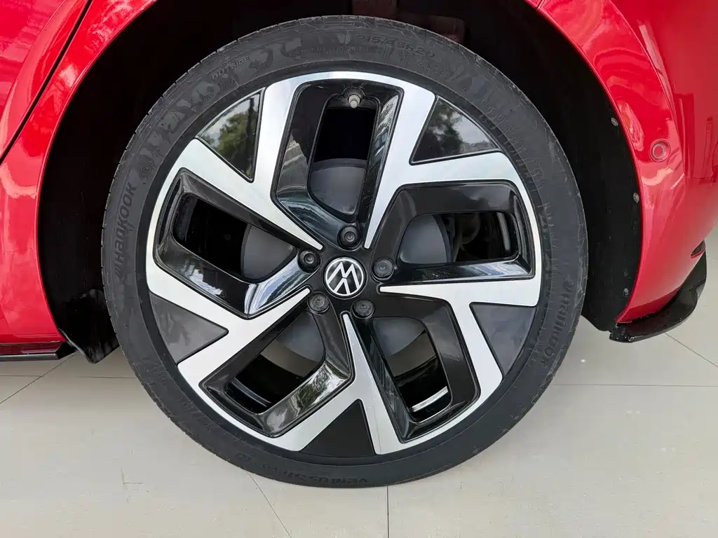 Volkswagen ID.3 — фото 10