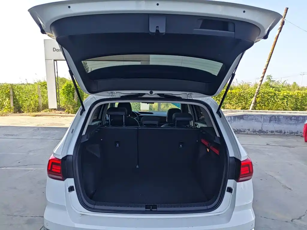 Volkswagen Tharu — фото 19