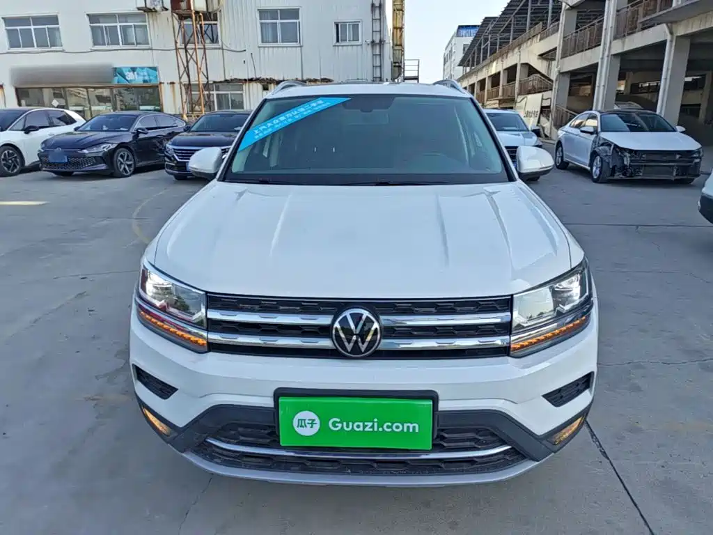 Volkswagen Tharu — фото 3