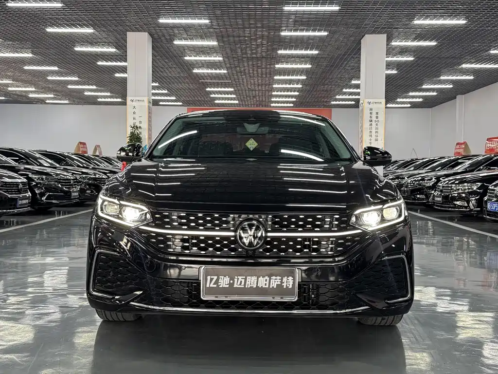 Volkswagen Passat — фото 2