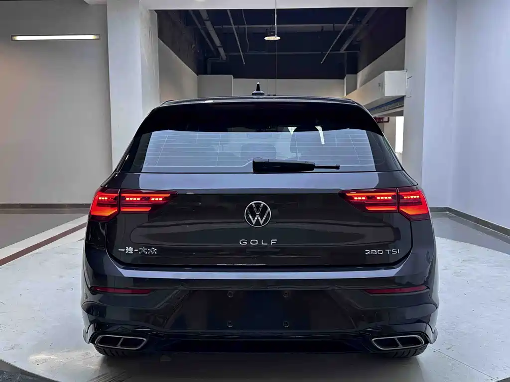 Volkswagen Golf — фото 4